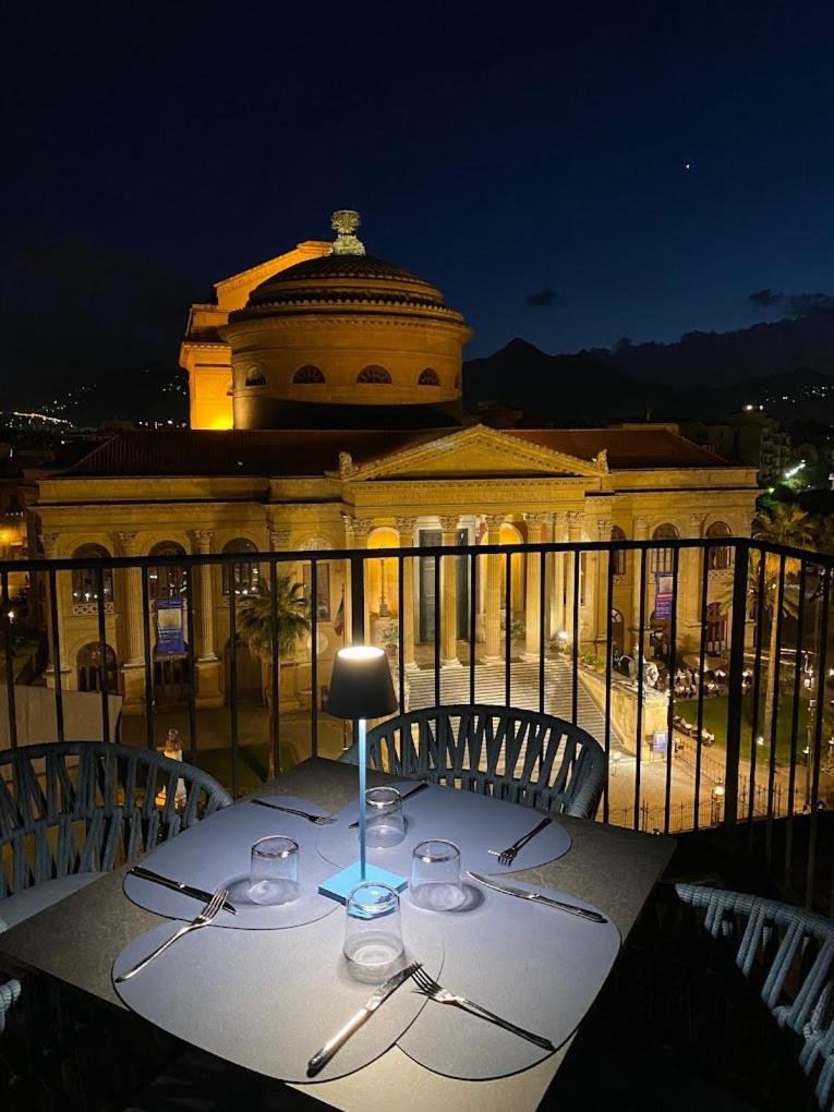 باليرمو Palazzo Sovrana Serviced Luxury Apartments المظهر الخارجي الصورة